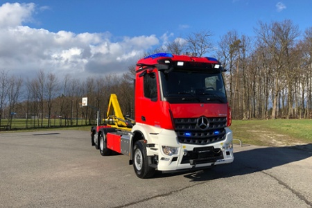 WLF - Büdingen, Ort/Kunde: Freiwillige Feuerwehr Büdingen, Fahrzeug:MB Arocs 2540 L 6X2, Typ: WLF - HENSEL Fahrzeugbau - Auslieferung Kundenfahrzeug
