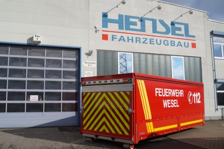 AB-Logistik Wesel, Ort/Kunde: Feuerwehr Wesel, Fahrzeug:, Typ: Abrollbehaelter - HENSEL Fahrzeugbau - Auslieferung Kundenfahrzeug