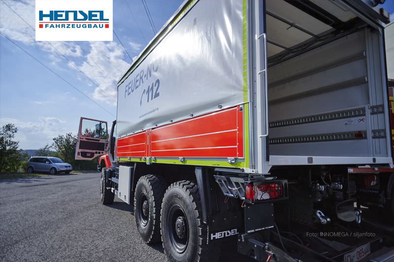 Zetros GW-L, tail lift