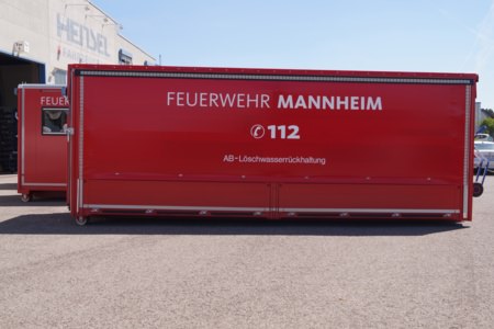Abrollbehälter-/Aufenthalt/Auffangmittel/Löschwasserrückhaltung von HENSEL Fahrzeugbau