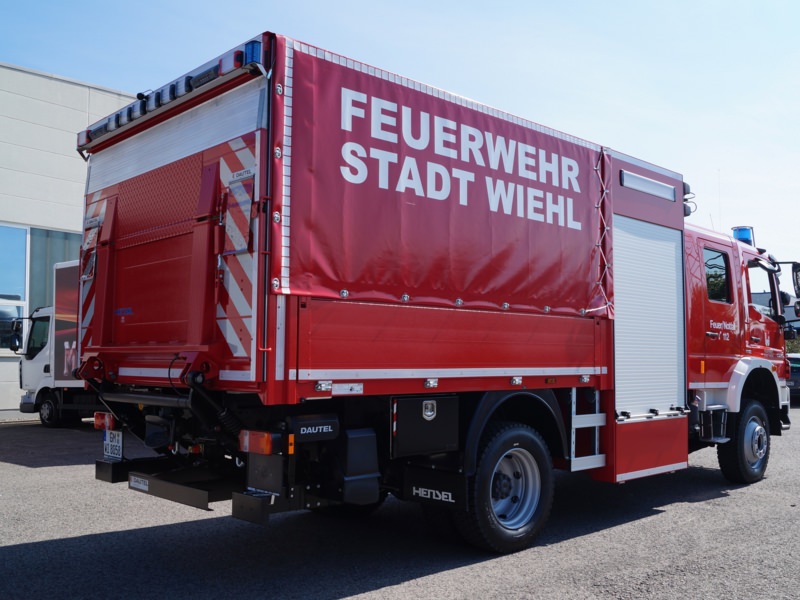 HENSEL Fahrzeugbau Auslieferungsfoto