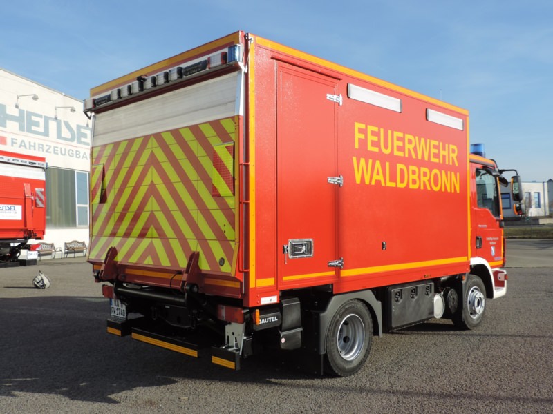 HENSEL Fahrzeugbau Auslieferungsfoto