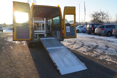 Ausbau zum Essentransporter - St. Josefs-Stiftung von HENSEL Fahrzeugbau