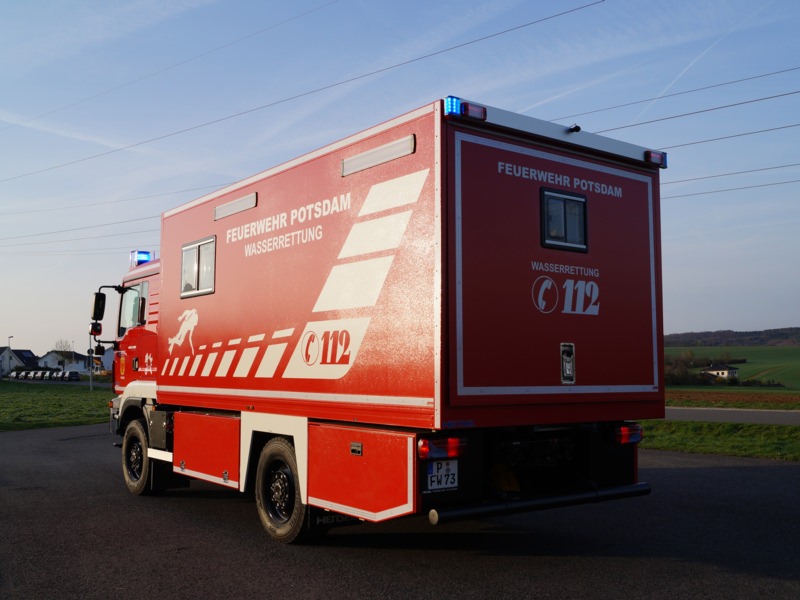 HENSEL Fahrzeugbau Auslieferungsfoto