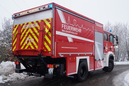 HENSEL Fahrzeugbau Auslieferungsfoto