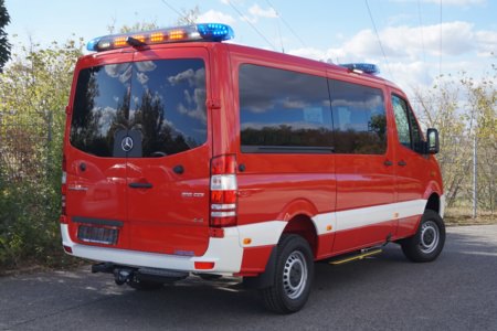 HENSEL Fahrzeugbau Auslieferungsfoto