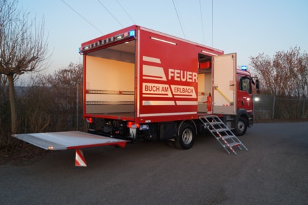 HENSEL Fahrzeugbau Auslieferungsfoto