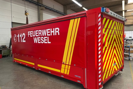 AB-Logistik - Wesel, Location/customer: Stadtverwaltung Wesel, Chassis: Abrollbehälter, Type: Abrollbehaelter - HENSEL Fahrzeugbau - delivered customer vehicle