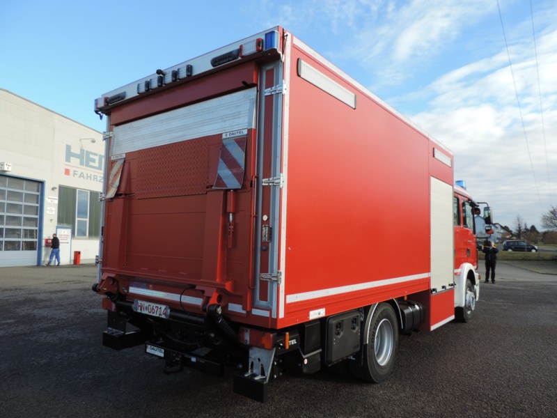 HENSEL Fahrzeugbau Auslieferungsfoto