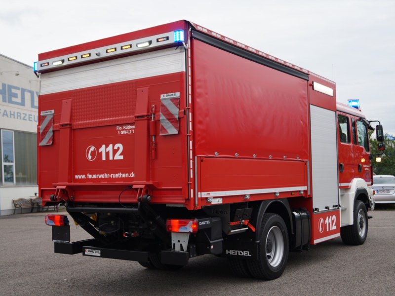 HENSEL Fahrzeugbau Auslieferungsfoto