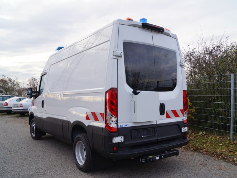 HENSEL Fahrzeugbau Auslieferungsfoto