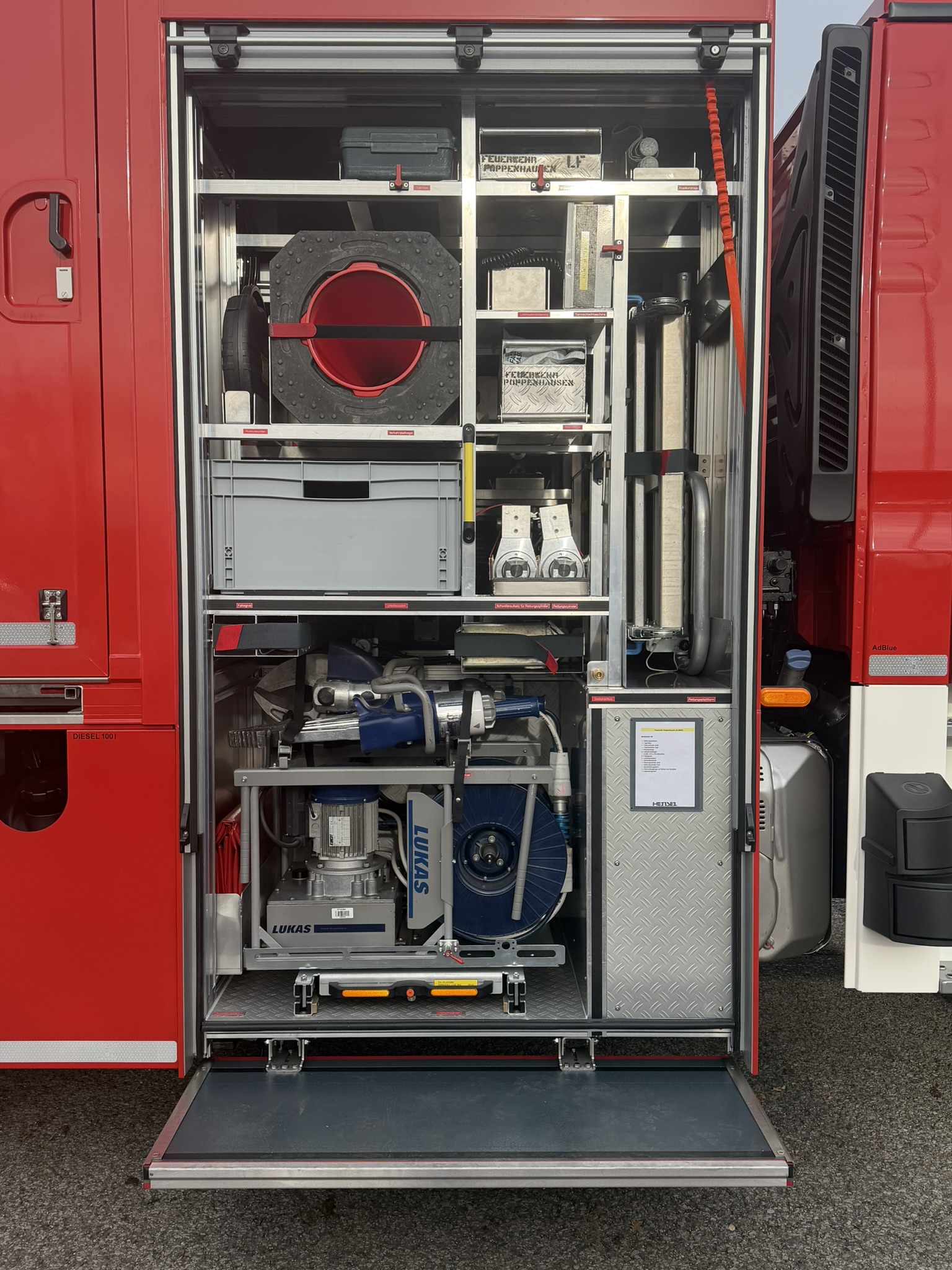 HENSEL Fahrzeugbau Auslieferungsfoto