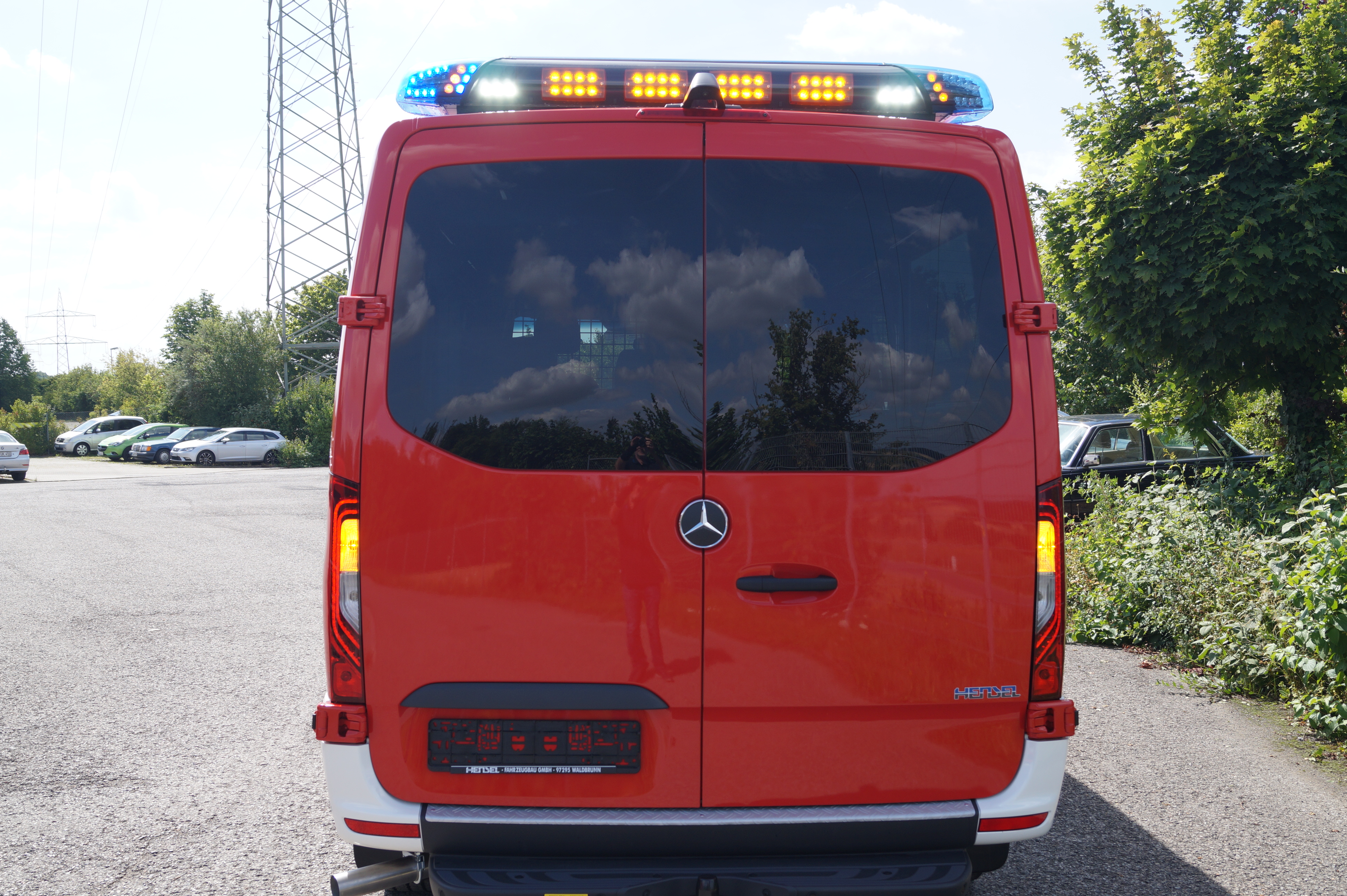 HENSEL Fahrzeugbau - 2x MTW - Stadt Obertshausen, Kunde: Magistrat der Stadt Obertshausen