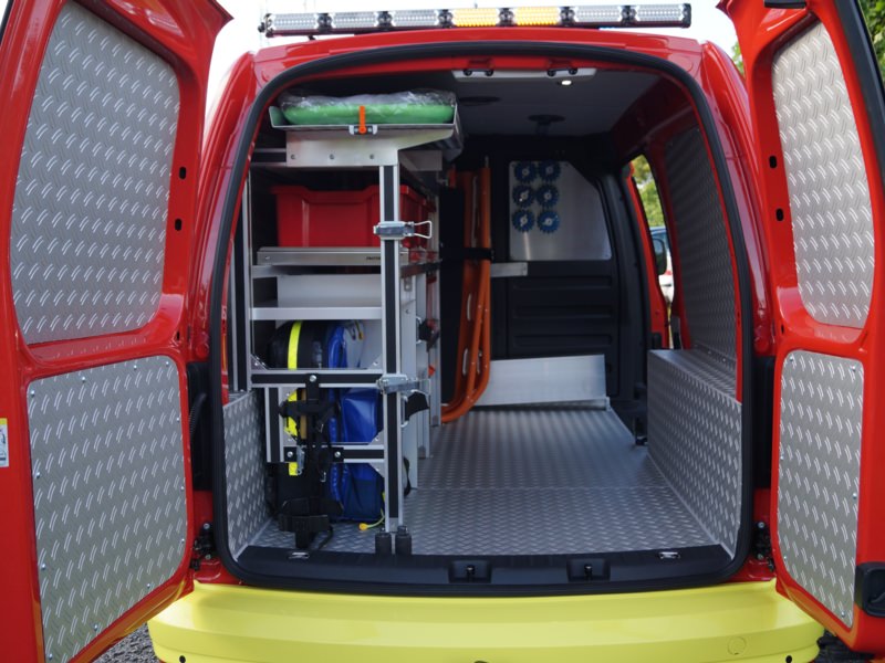 HENSEL Fahrzeugbau - Ausbau VW Caddy - Niederanven, Luxemburg, Kunde: Administration Communale