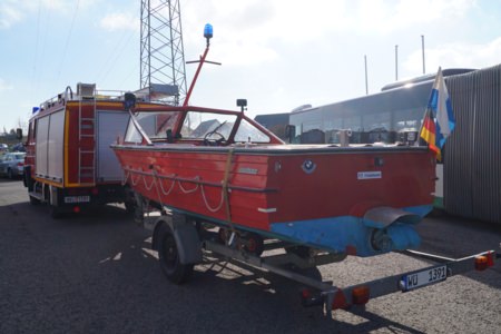 Einbau Digitalfunk MZF / KdoW / LF8 / K-Boot - Frickenhausen, Detailansicht