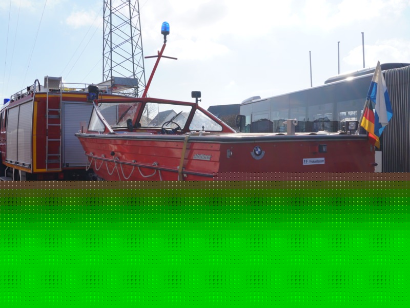 HENSEL Fahrzeugbau - Einbau Digitalfunk MZF / KdoW / LF8 / K-Boot - Frickenhausen, Kunde: Frickenhausen am Main