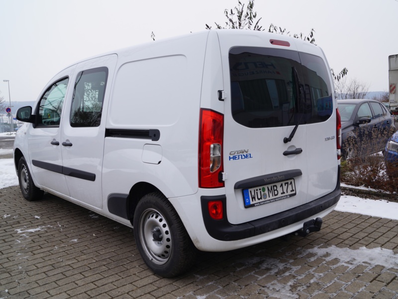 HENSEL Fahrzeugbau Auslieferungsfoto
