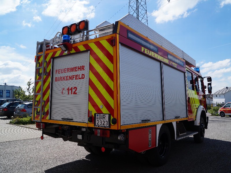 HENSEL Fahrzeugbau Auslieferungsfoto
