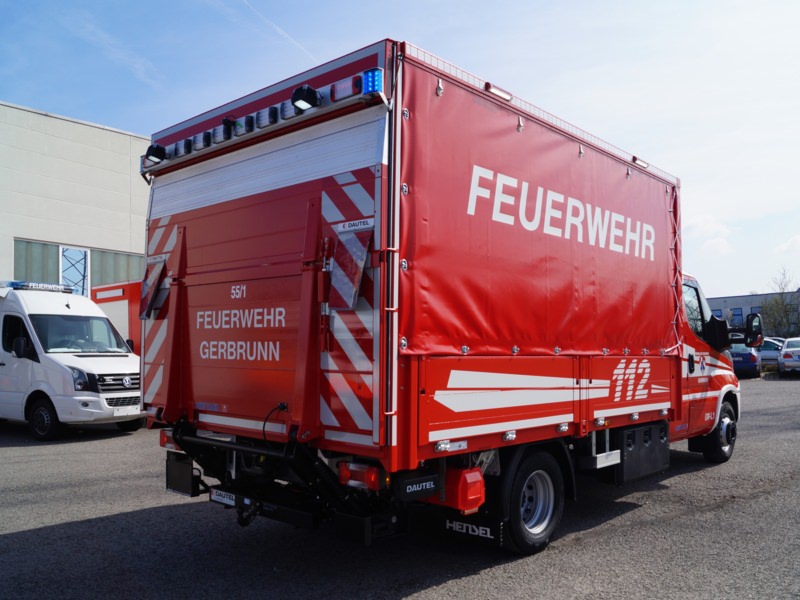 HENSEL Fahrzeugbau Auslieferungsfoto