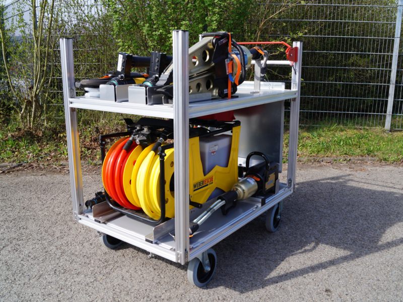 HENSEL Fahrzeugbau - Rollwagen - Feuerwehrschule Würzburg, Kunde: Staatliche Feuerwehrschule