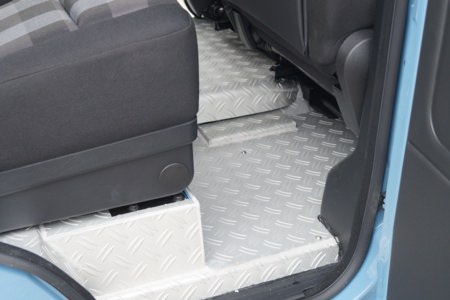 HENSEL Fahrzeugbau - Alu-Boden für MB G-Modell, Kunde: Automotive Solutions