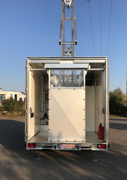 HENSEL Fahrzeugbau - Anhänger Mess Wolfsburg - ESG Fürstenfeldbruck, Kunde: ESG Elektroniksystem-und Logistik GmbH