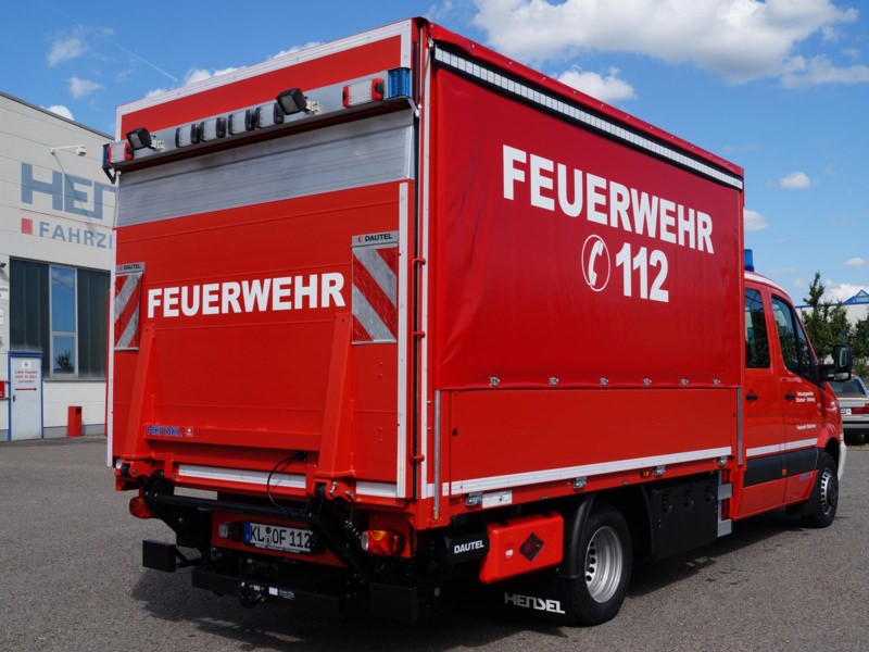 HENSEL Fahrzeugbau Auslieferungsfoto