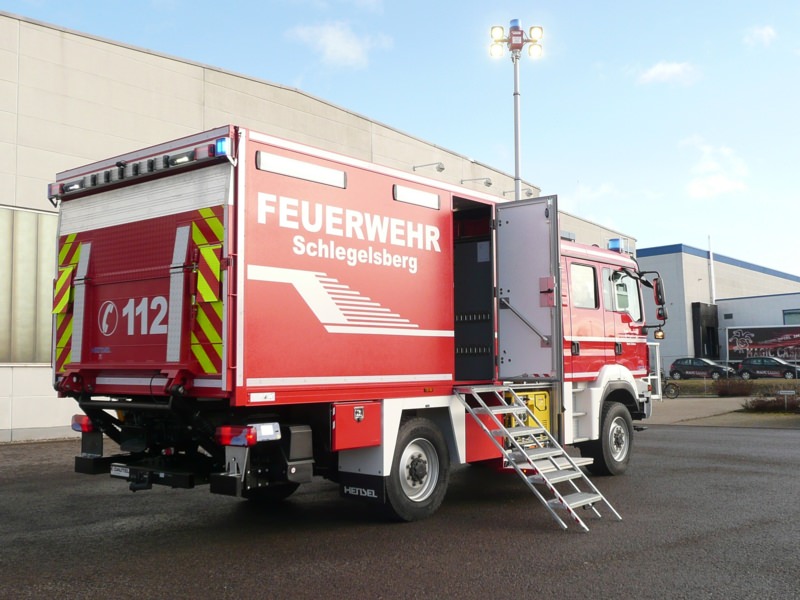 HENSEL Fahrzeugbau Auslieferungsfoto