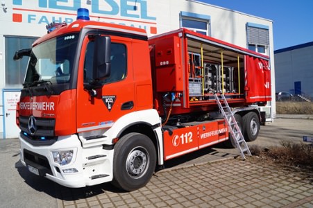 HENSEL Fahrzeugbau Auslieferungsfoto