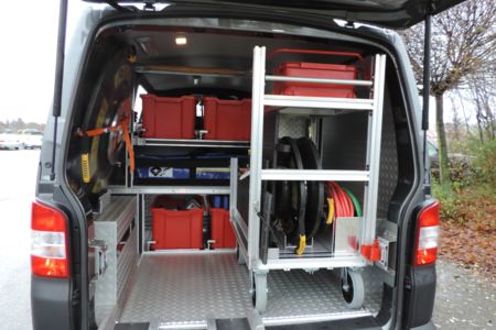HENSEL Fahrzeugbau - Vorführfahrzeug für Rettungsgeräte, Kunde: Vetter GmbH