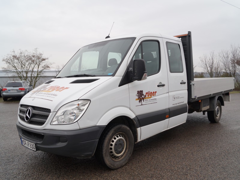 Bordwandnachrüstung - Rüger Garten- und Landschaftsbau, Ort/Kunde: Rüger Garten- und Landschaftsbau, Fahrzeug: MB Sprinter Pritsche, Typ: Pritschenaufbau - HENSEL Fahrzeugbau - Auslieferung Kundenfahrzeug