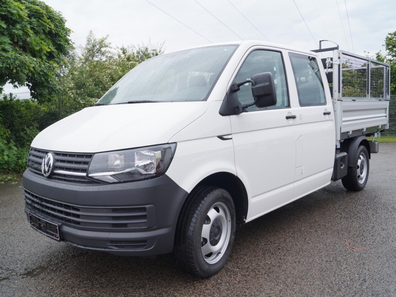Laubgitter abnehmbar - Hettinger Autohaus, Ort/Kunde: Autohaus Hettinger, Fahrzeug: VW T6 Pritsche DOKA Radstand 3400, Typ: Pritschenaufbau - HENSEL Fahrzeugbau - Auslieferung Kundenfahrzeug