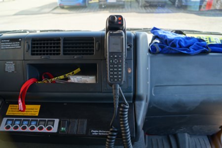 Einbau Digitalfunk MZF / HLF - Prosselsheim von HENSEL Fahrzeugbau