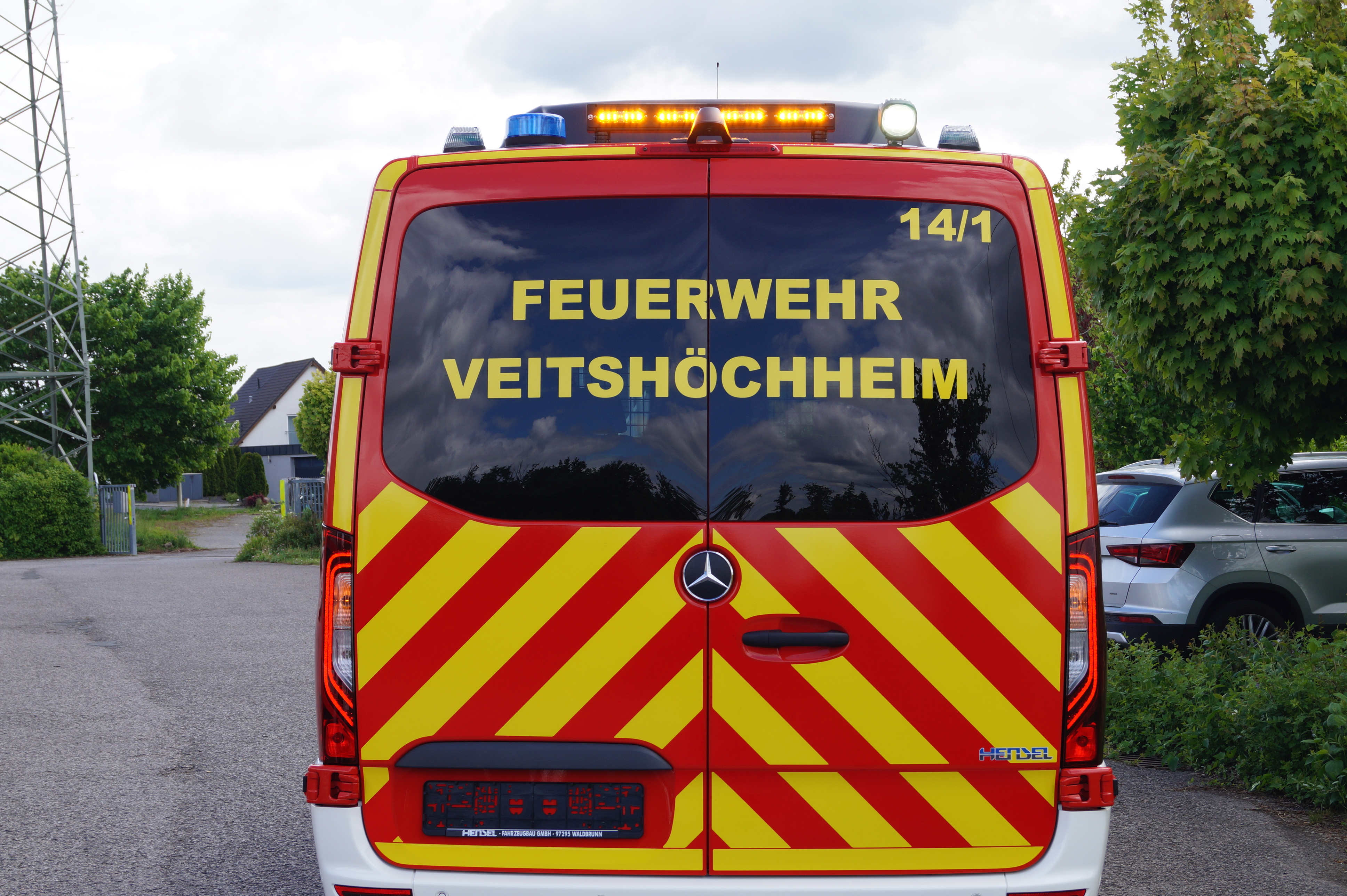 HENSEL Fahrzeugbau - MTW - Veitshöchheim, Kunde: Gemeinde Veitshöchheim