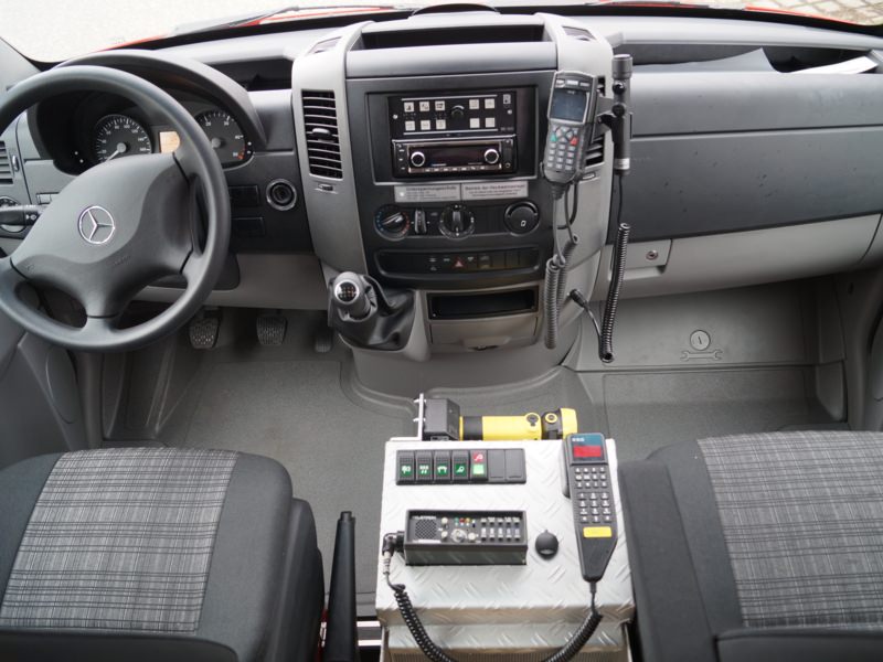 HENSEL Fahrzeugbau - MTW - Kempfenhausen, Kunde: Gemeinde Berg