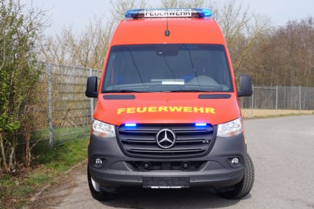 HENSEL Fahrzeugbau Auslieferungsfoto