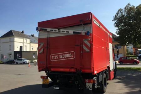 Seitenschaden instandsetzen - Bettembourg, Luxemburg, Detailansicht