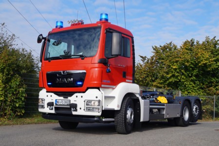 2x WLF - Senden, Ort/Kunde: Stadt Senden, Fahrzeug: MAN TGS, Typ: WLF - HENSEL Fahrzeugbau - Auslieferung Kundenfahrzeug