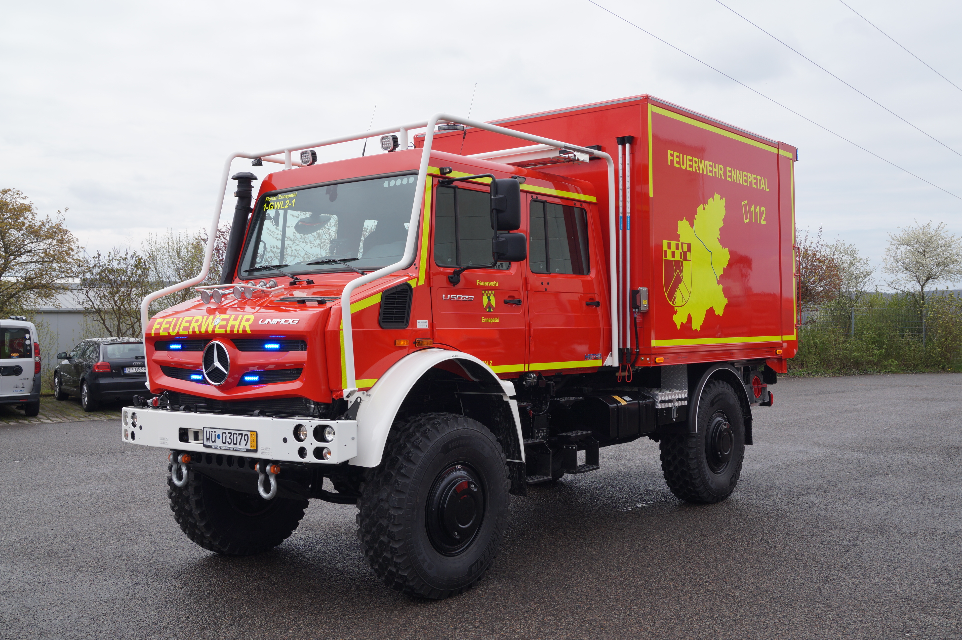 GW-L Unimog - Ennepetal, Ort/Kunde: Stadt Ennepetal, Fahrzeug: MB Unimog U 5023 DoKa, Typ: Versorgungs-LKW - HENSEL Fahrzeugbau - Auslieferung Kundenfahrzeug