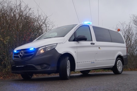 ELW1 Vito - Berlin Airport Schönefeld, Ort/Kunde: Flughafen Berlin Brandenburg GmbH, Fahrzeug: MB Vito, Typ: ELW1 - HENSEL Fahrzeugbau - Auslieferung Kundenfahrzeug