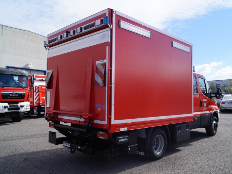 HENSEL Fahrzeugbau Auslieferungsfoto