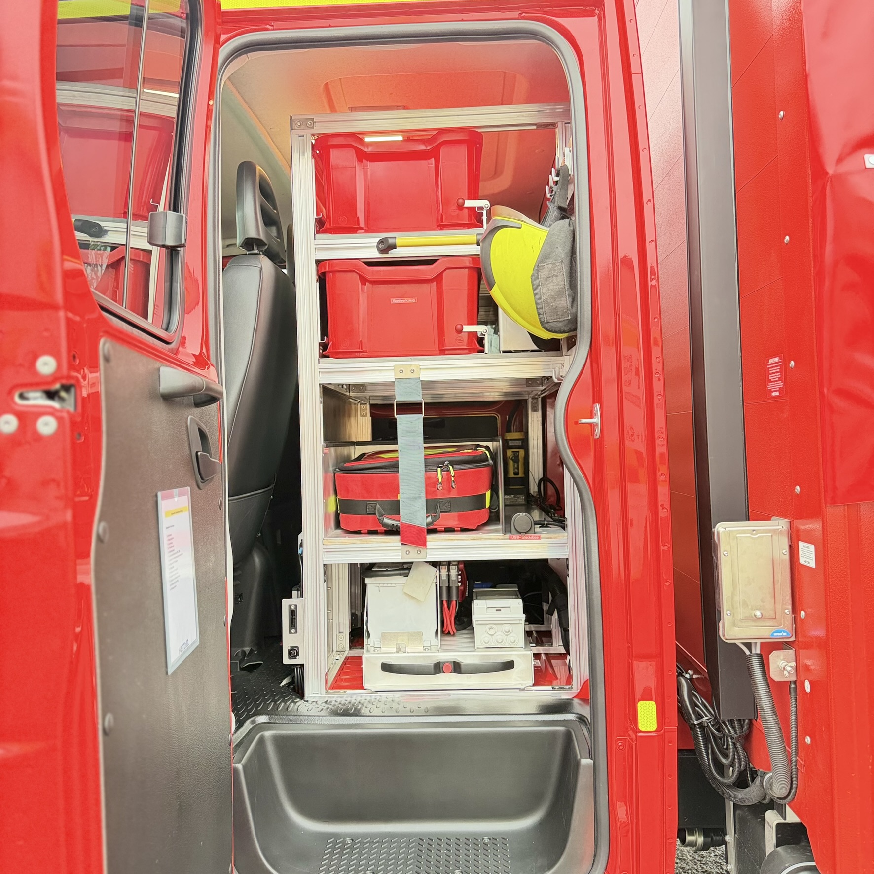 HENSEL Fahrzeugbau - GW-L1 - Geilenkirchen, Kunde: Stadt Geilenkirchen