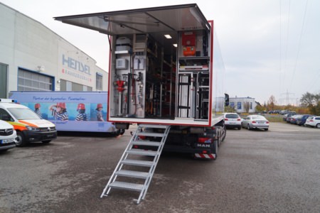 AB-Feuerlöscher - Versicherungskammer Bayern, Detailansicht