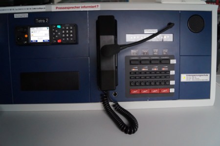 Nachrüstung Digitalfunkgeräte - Nettetal von HENSEL Fahrzeugbau