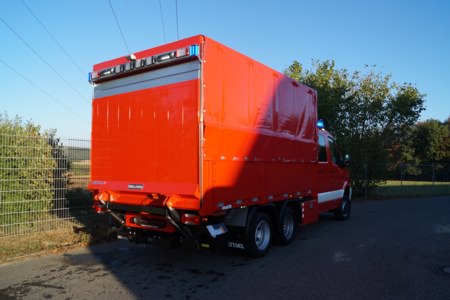 HENSEL Fahrzeugbau Auslieferungsfoto