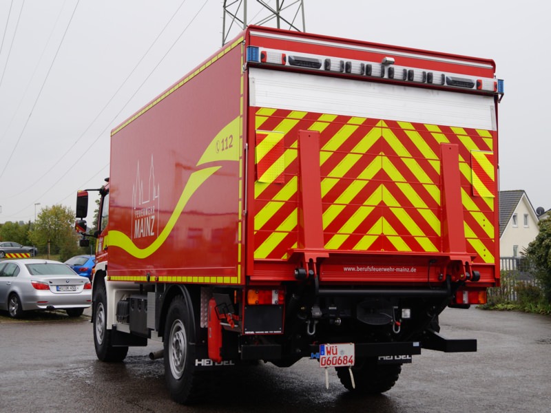 HENSEL Fahrzeugbau Auslieferungsfoto
