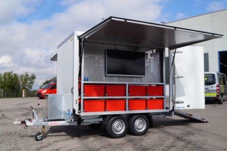 Ausbau Anhänger Brandschutzerziehung - Main-Spessart, Detailansicht