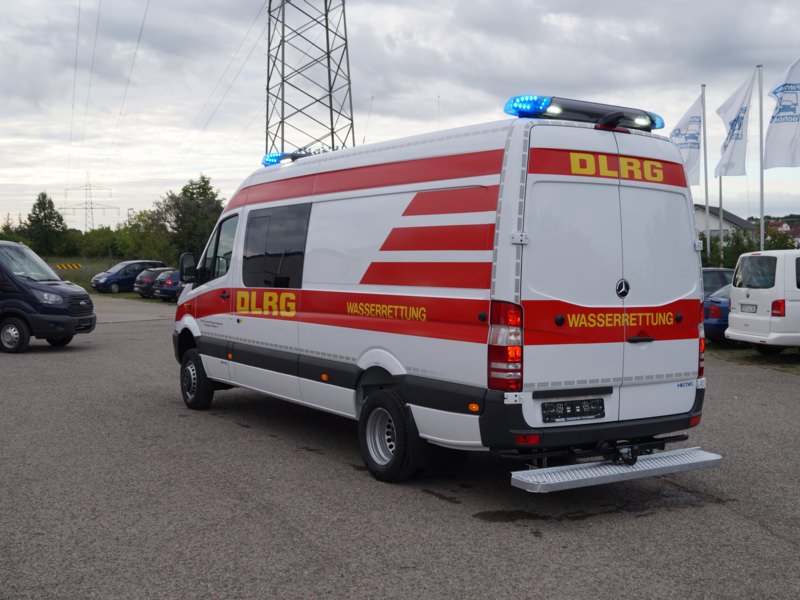 HENSEL Fahrzeugbau Auslieferungsfoto