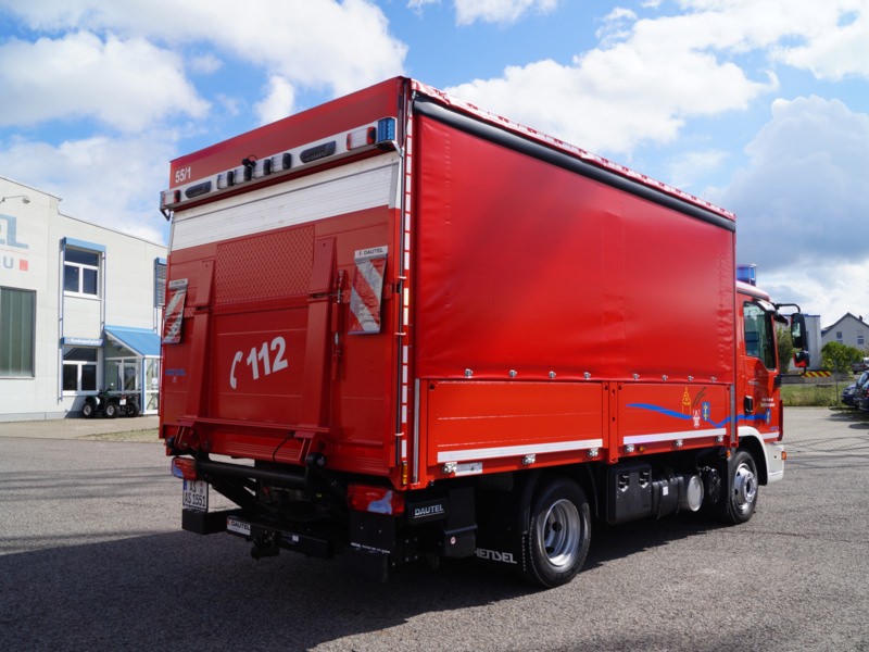 HENSEL Fahrzeugbau Auslieferungsfoto