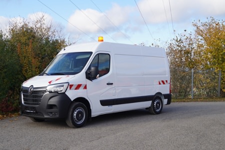 Würth-Ausbau - Klärwerk Ahlbach-Gruppe, Ort/Kunde: Klärwerk Ahlbach-Gruppe, Fahrzeug: Renault Master, Typ: Ausbau - HENSEL Fahrzeugbau - Auslieferung Kundenfahrzeug